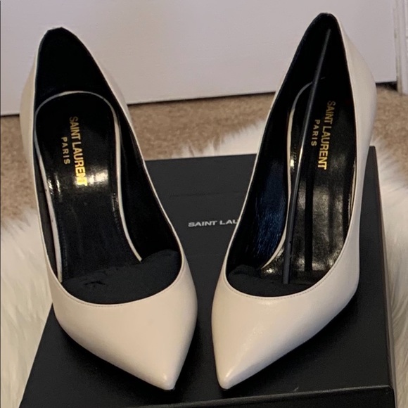 NEVER WORN, BRAND NEW White YSL pumps! - Picture 4 of 6